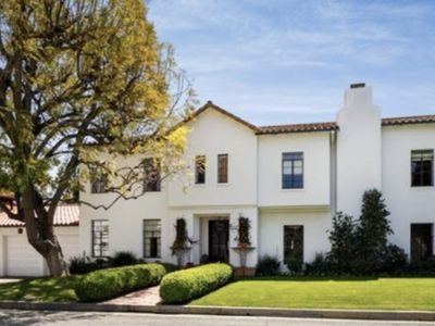 1712 Ambassador Ave, Beverly Hills, CA, 90210