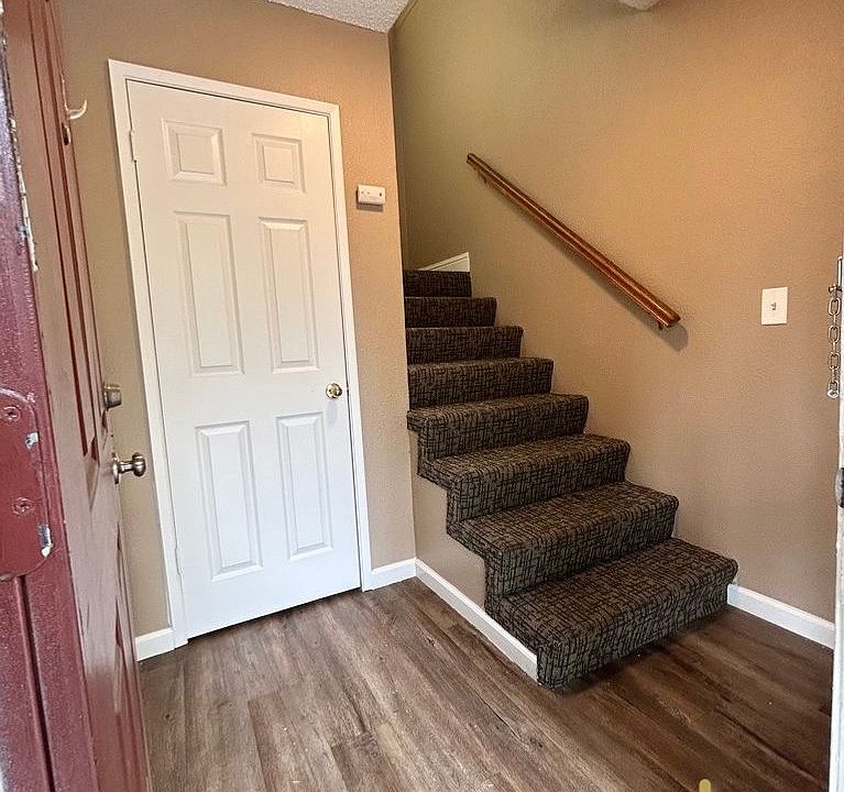 1st image of 5034 Manzanita Ave APT 4