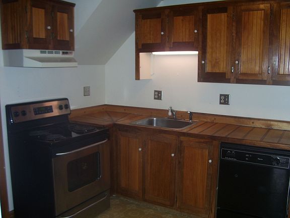 3rd image of 65 Wharf St #B9