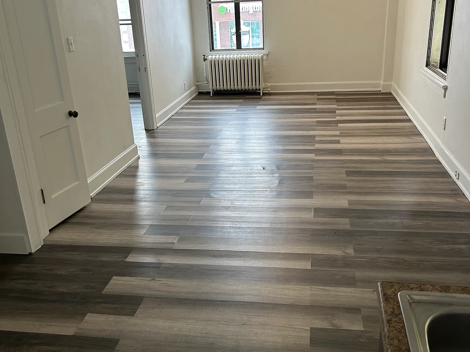 2 bed, 600 sqft, $995 — Photo 3