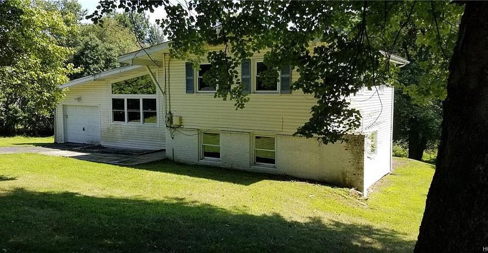 1st image of 6 Owen Dr