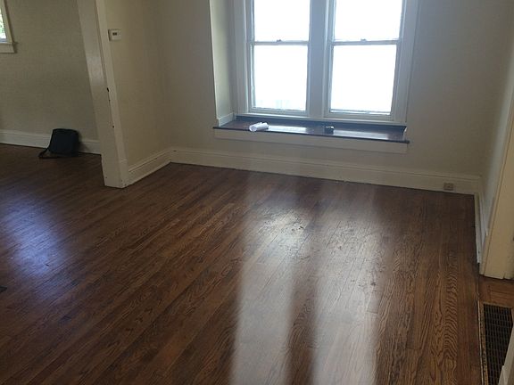 5th image of 1489 Lauderdale Ave