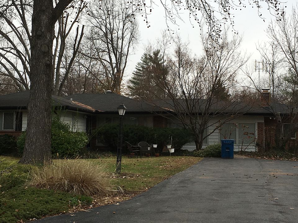 1st image of 5 Bon Hills Dr