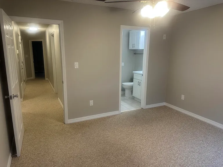 2703 Bay Club Dr — Photo 17