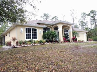 545 Desoto Blvd N, Naples, FL 34120