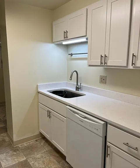 317 Fairmount Ave #G-4 — Photo 3