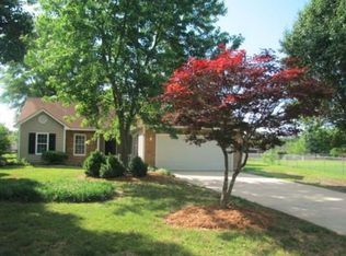 5100 Woody Knoll Ct, Monroe, NC 28110