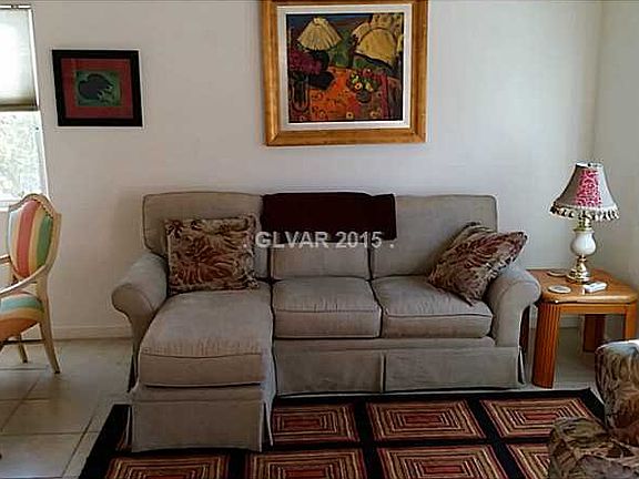 4th image of 7464 Zabriskie St
