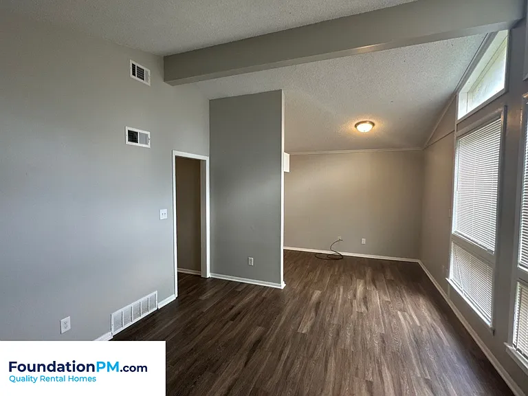 2252 Cassie Ave — Photo 6