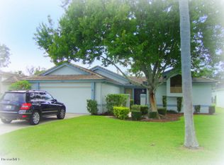 594 Pine Forest Ct, Melbourne, FL 32940