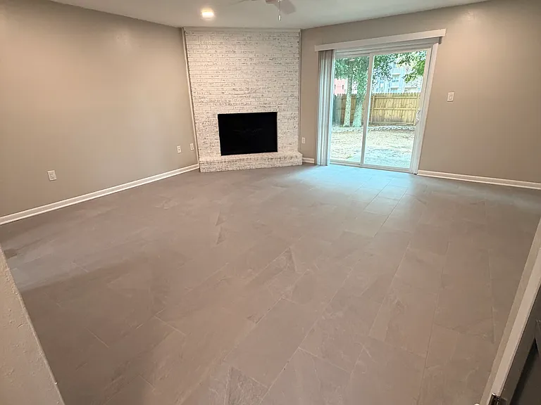 914 Tokalon Ct — Photo 7