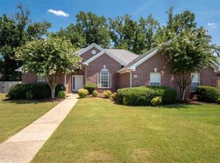 3266 Clover Hill Ln, Benton, AR 72015