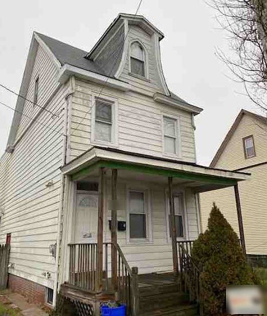 1st image of 804 Camden Ave