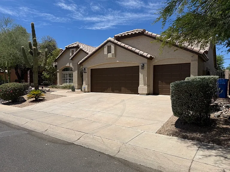 6126 E Juniper Ave — Photo 3