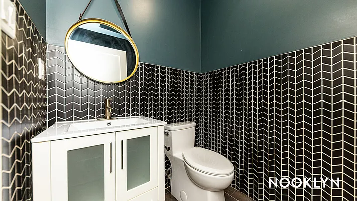 Rented by Nooklyn NYC LLC | media 11