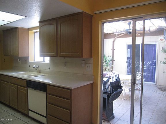 5th image of 8339 E Cypress Point Ln