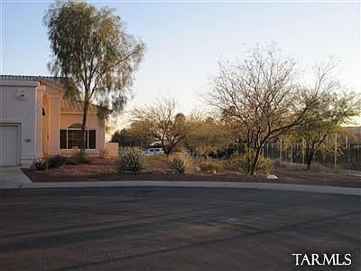 4th image of 1505 W Bridalveil Pl