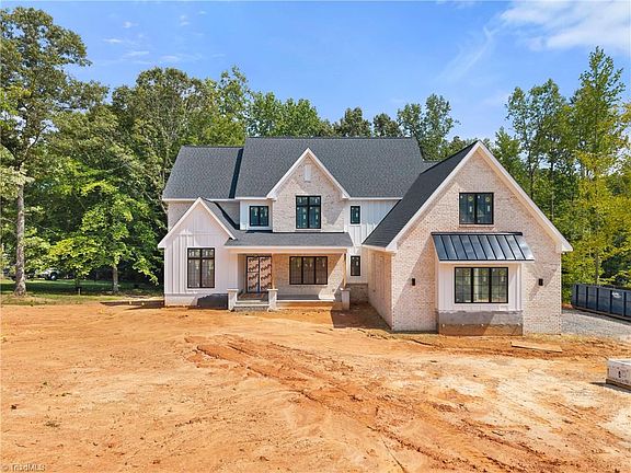 2nd image of 539 Doub Rd