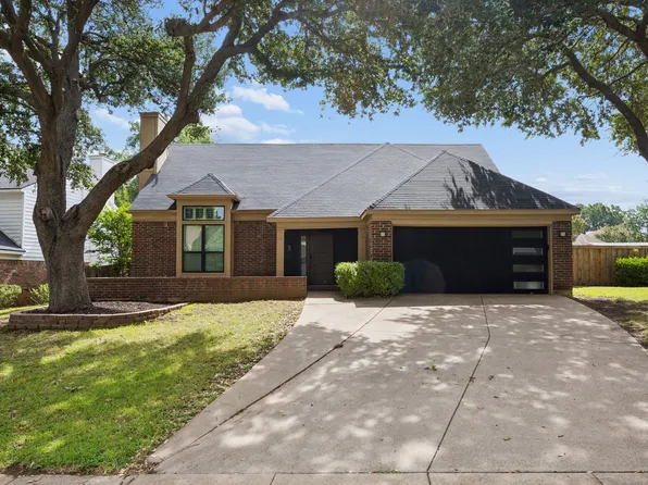 4321 Bradford Dr, Grapevine, TX 76051