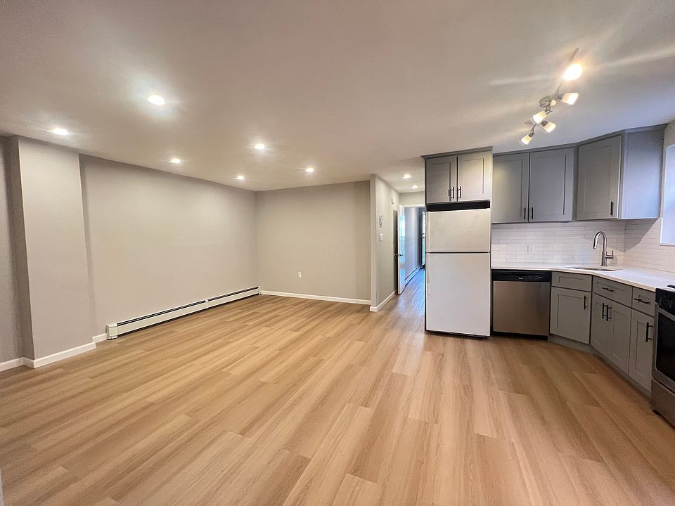 1st image of 1928 84th St #1