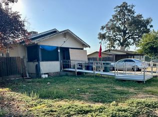 544 S G St, Tulare, CA 93274