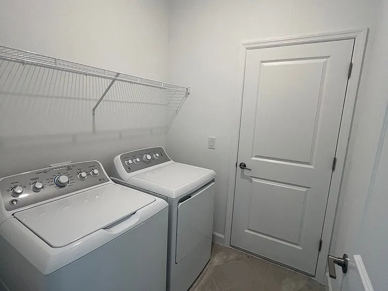 9099 Leatherwood Loop — Photo 18