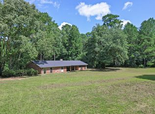 60A E 2nd Ave, Bay Springs, MS 39422