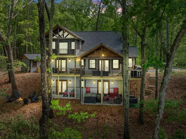 157 Star Creek Ct, Morganton, GA 30560