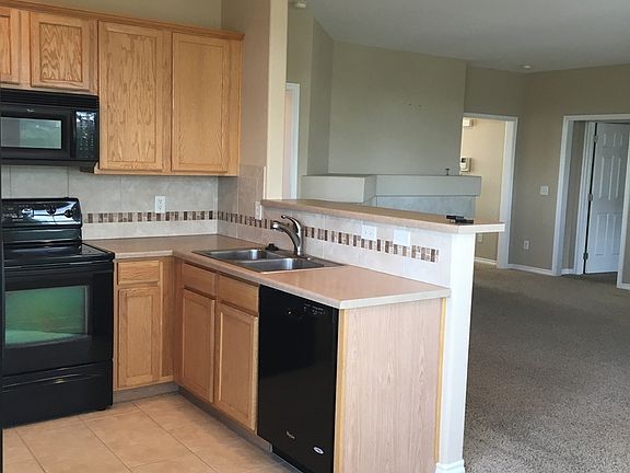 5th image of 3303 Molly Ln