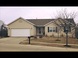 2314 Radcliffe Dr SW, Cedar Rapids, IA 52404