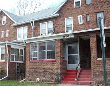 2nd image of 3620 Main St