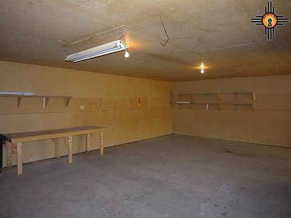 4th image of 3005 Thornton St