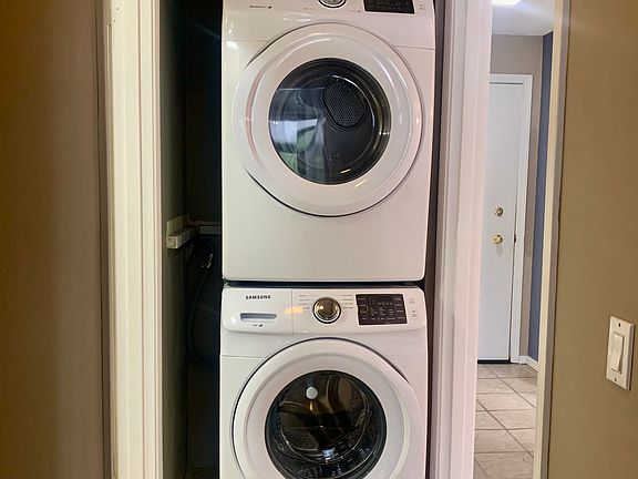 4th image of 6355 137th Ave NE APT 313