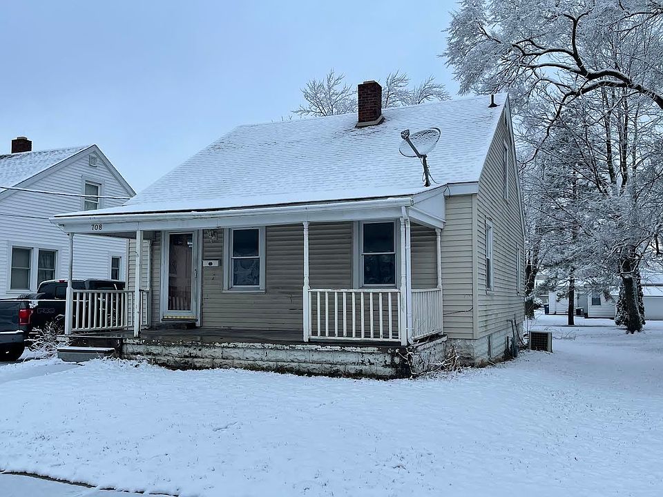 2nd image of 708 E Locust St
