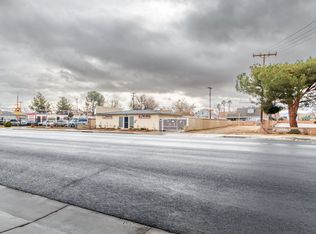 868 W Avenue J, Lancaster, CA 93534