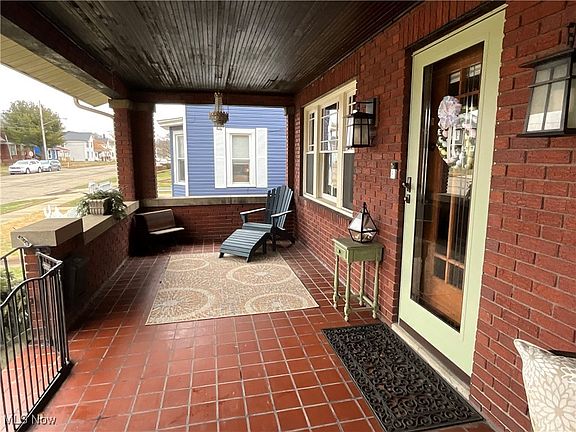 5th image of 726 Eppley Ave