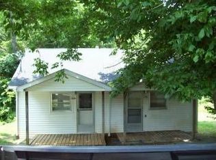 206 Rogers St, Edmonton, KY 42129