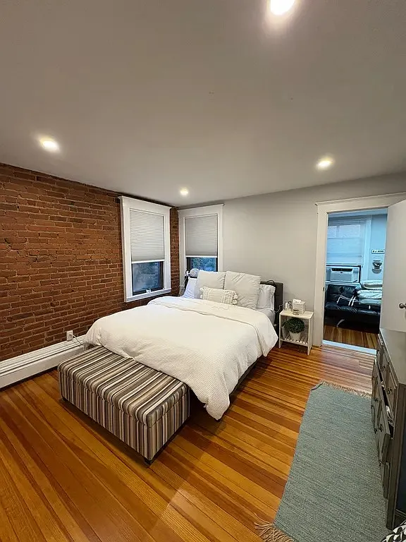 Building Photo - 15 South St #6A
