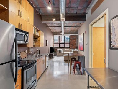 718 Washington Ave N Suite 612, Minneapolis, MN, 55401