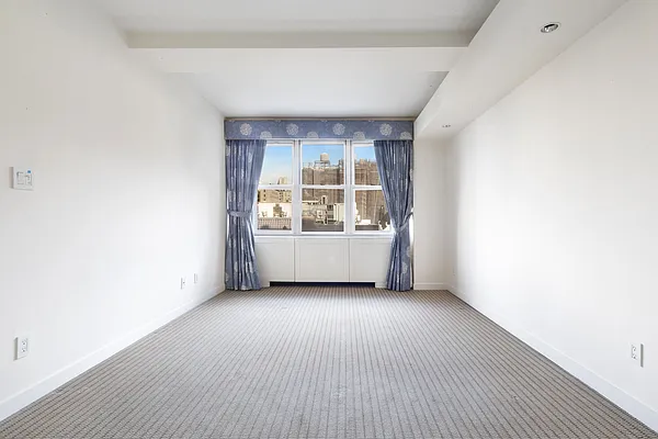 Sold by Compass | media 23