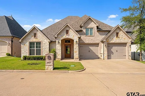 7517 Cross Gate Way Photo 1