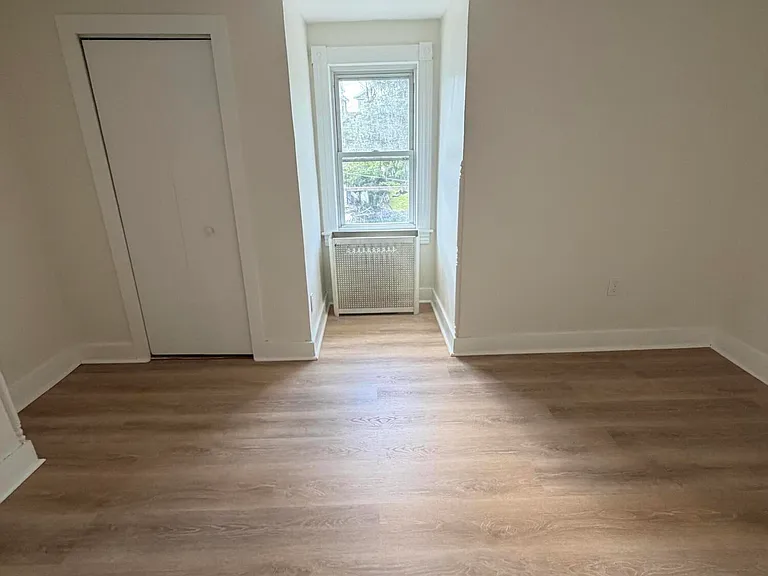 26 E Carey St #4 — Photo 11