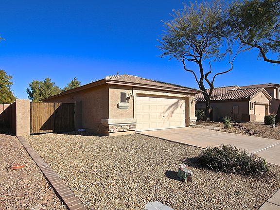 2nd image of 2060 E Runaway Bay Pl