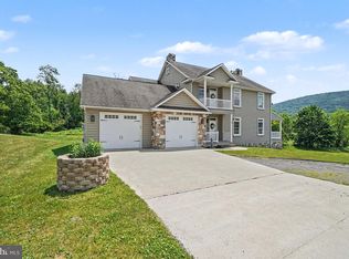 372 S Good Spring Rd, Hegins, PA 17938