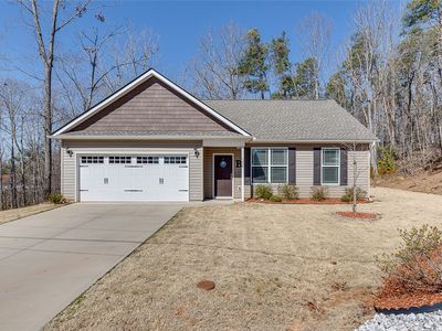 136 N Forest Cir, Marietta, SC, 29661