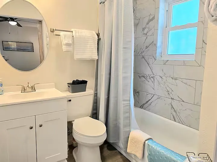 1 bed, 800 sqft, $1,450 — Photo 2