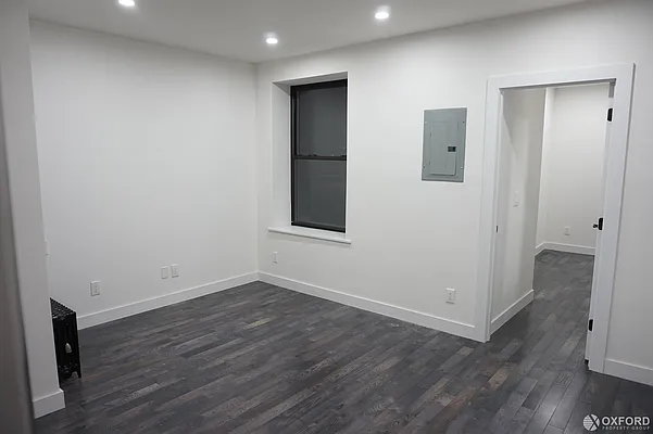 Rented by Oxford Property Group | media 21