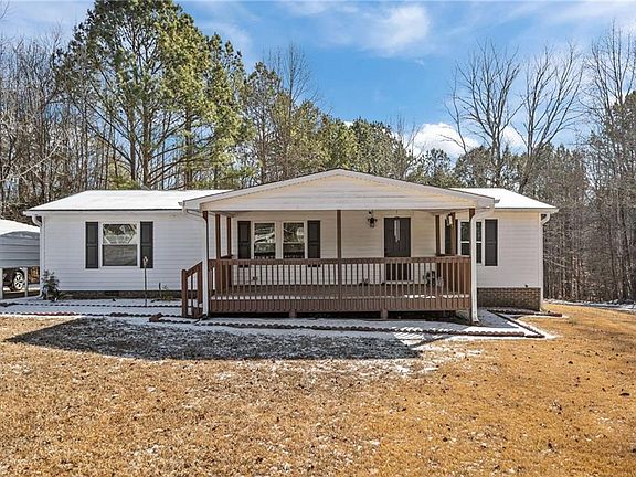 4th image of 1700 Mineral Springs Dr
