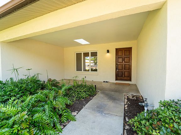 4th image of 23 Versaggi Dr