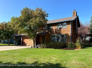 545 Canyon Creek Dr, Glenwood Springs, CO 81601